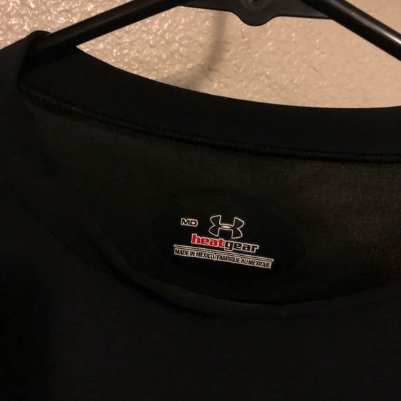 Under Armour work out top - Picture 3 of 5